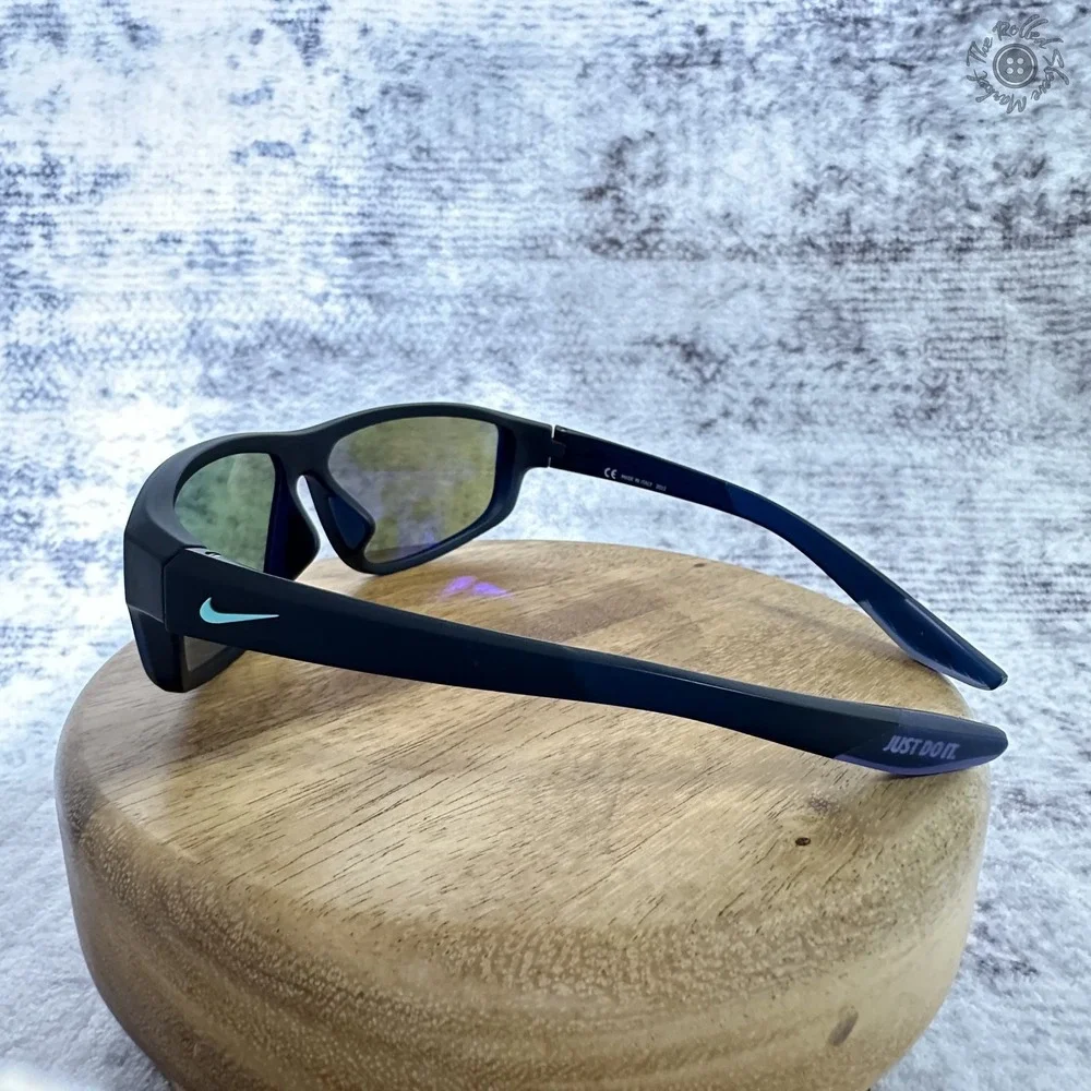 New - Nike Maverick Free CU3745 021 Sunglasses Matte Dark Gray Blue‎ Mirror